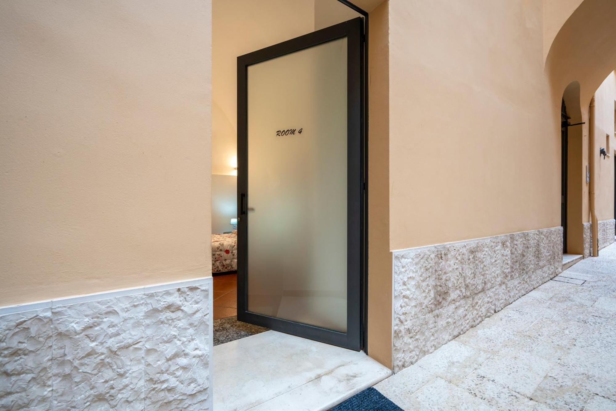 Martinirooms 3,0 Altamura Værelse billede